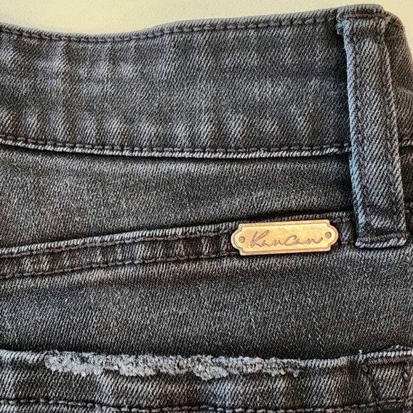 Buckle  - Distressed Ankle Skinny Jeans - Kancan Signature - Picture 4 of 9